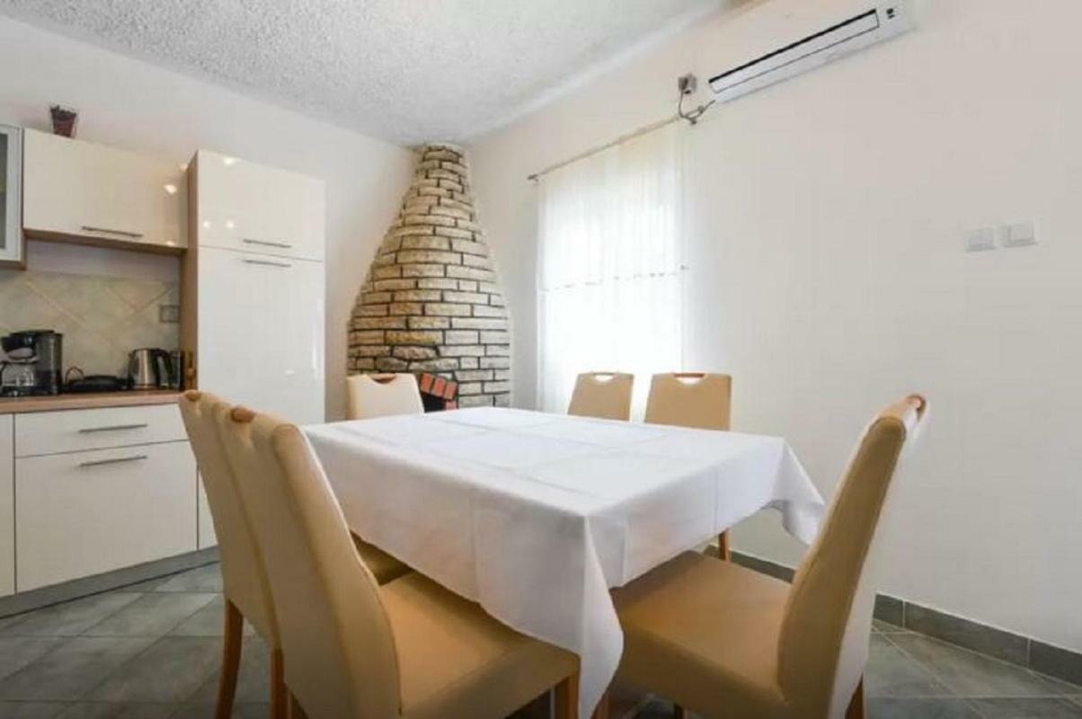 Marija Apartment Нін Екстер'єр фото